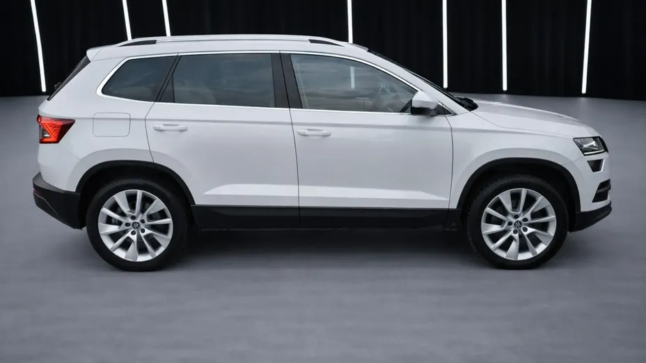 SKODA Karoq -