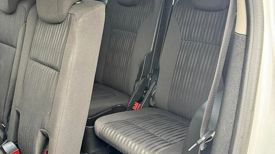 OPEL Zafira -