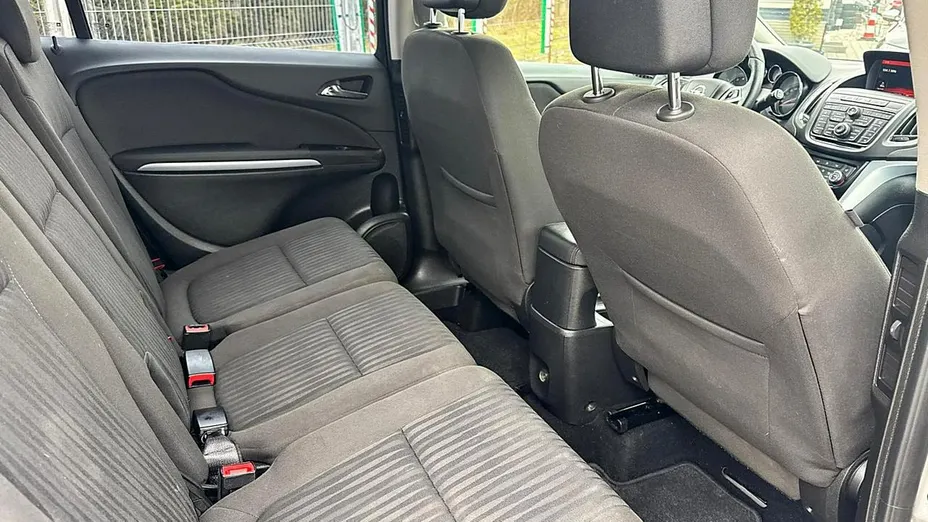 OPEL Zafira -