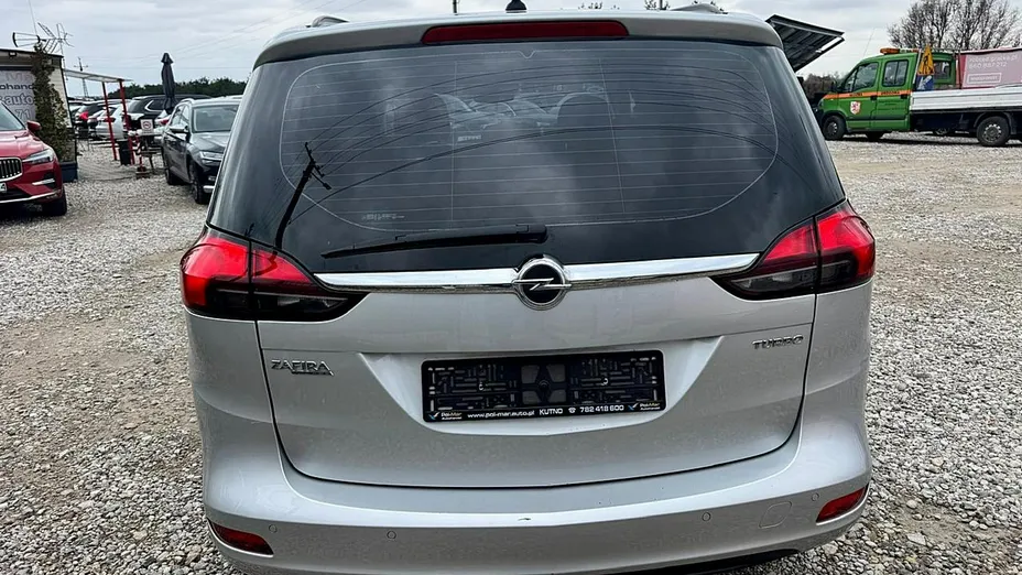 OPEL Zafira -