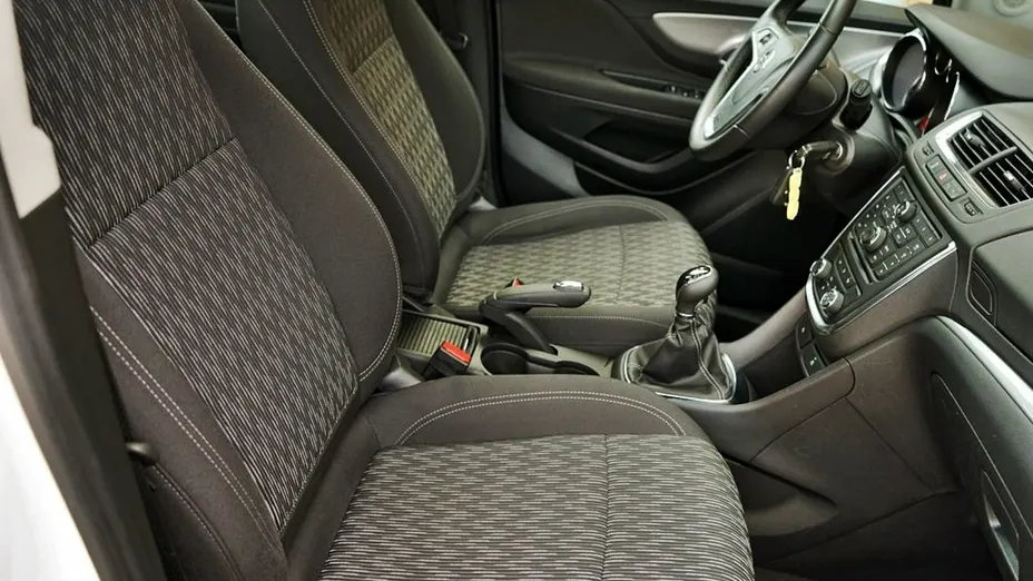 OPEL Mokka -