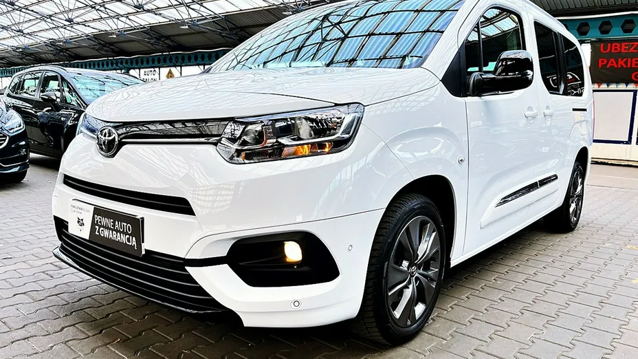TOYOTA Proace City Verso -
