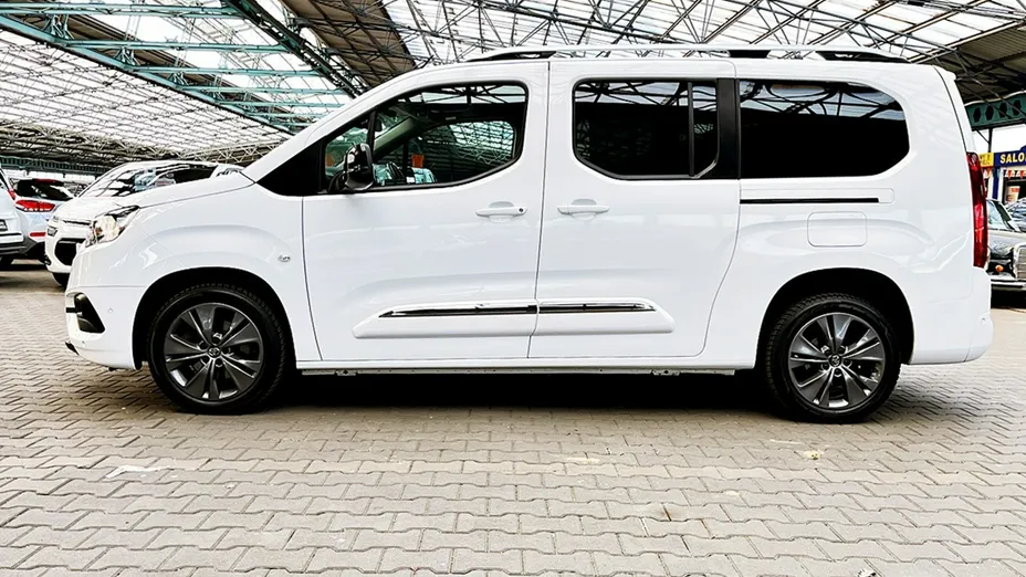 TOYOTA Proace City Verso -