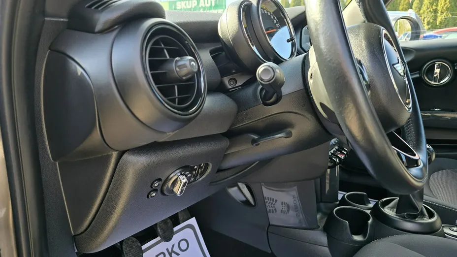 MINI One -