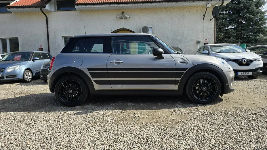 MINI One -