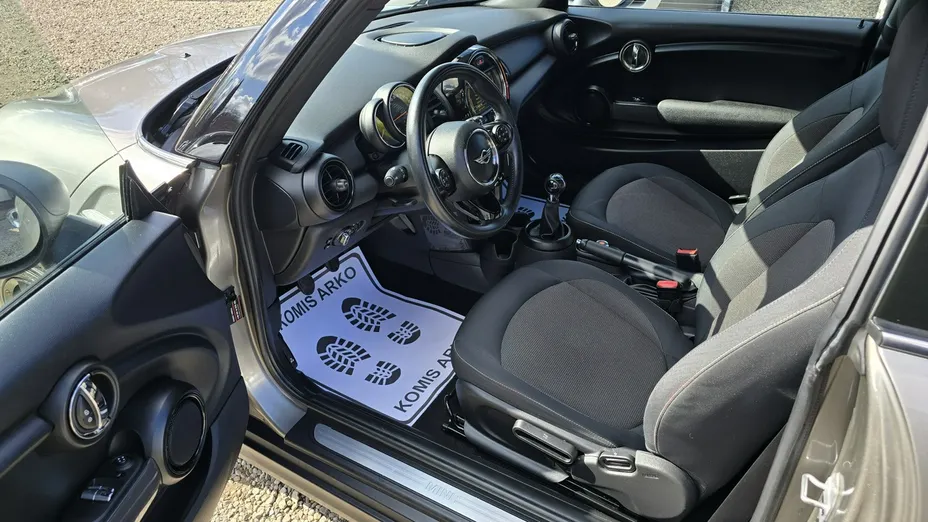 MINI One -