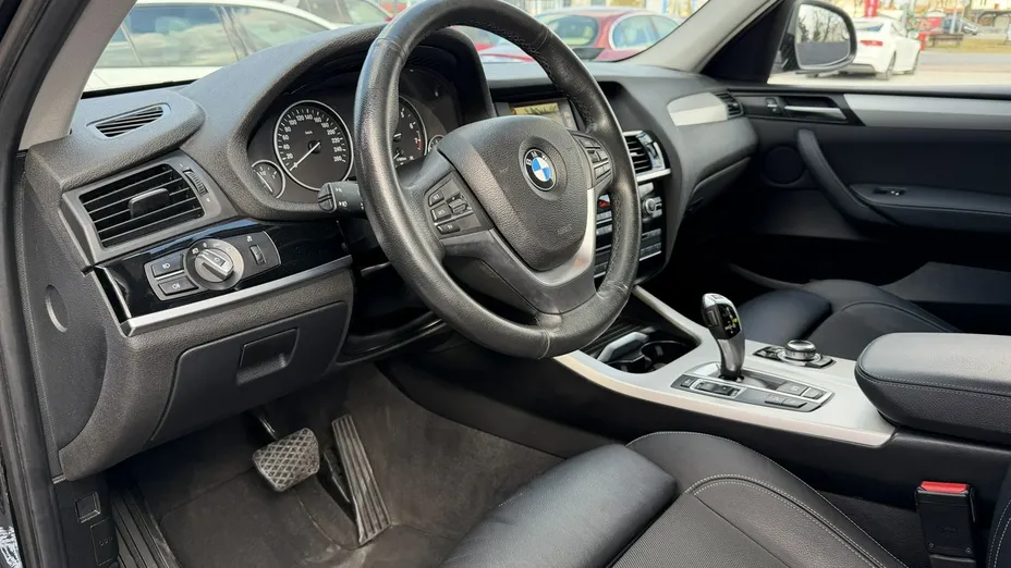 BMW X3 -