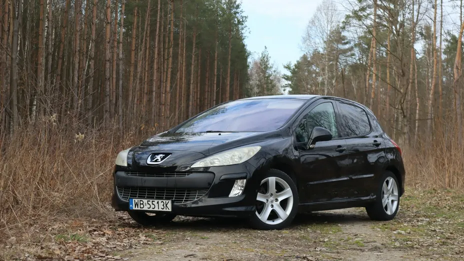 PEUGEOT 308 -