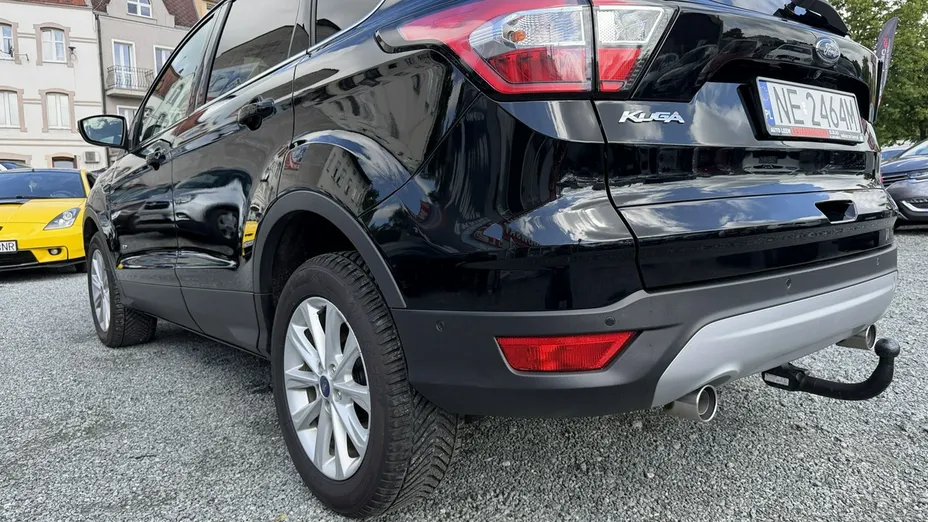 FORD Kuga -
