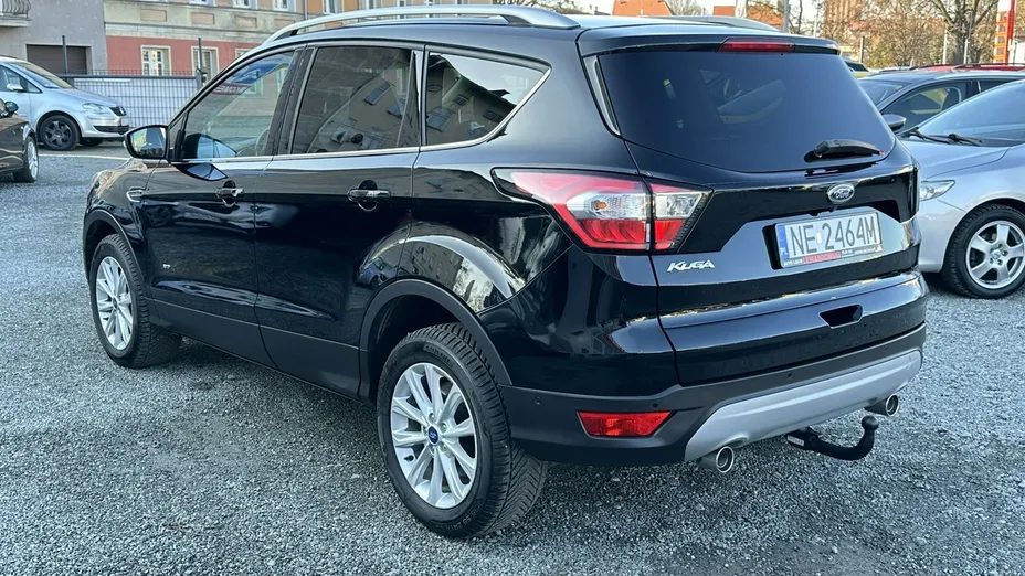 FORD Kuga -