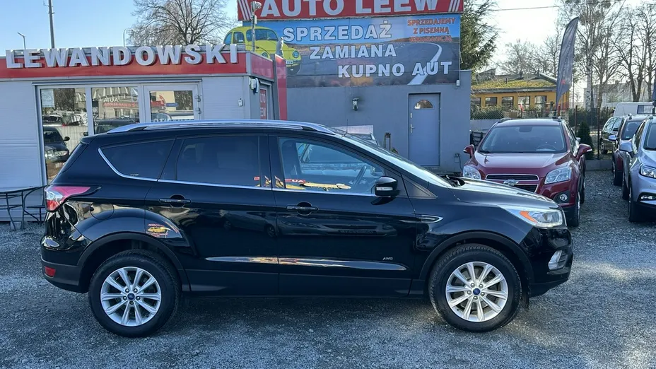 FORD Kuga -