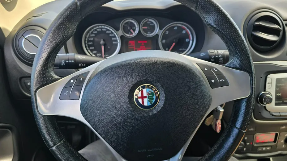 ALFA ROMEO MiTo -