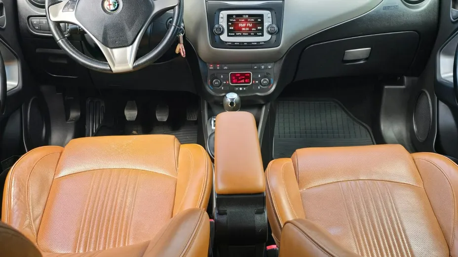 ALFA ROMEO MiTo -