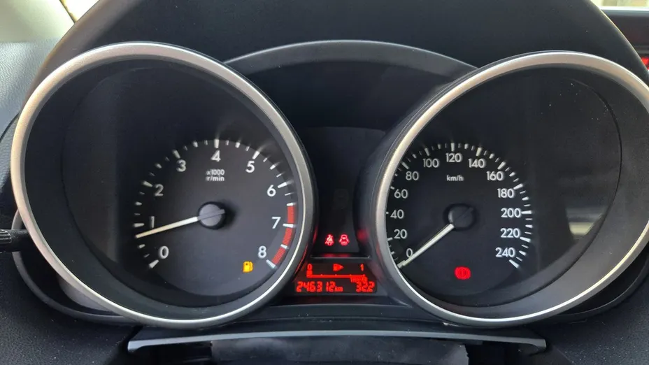 MAZDA 5 -
