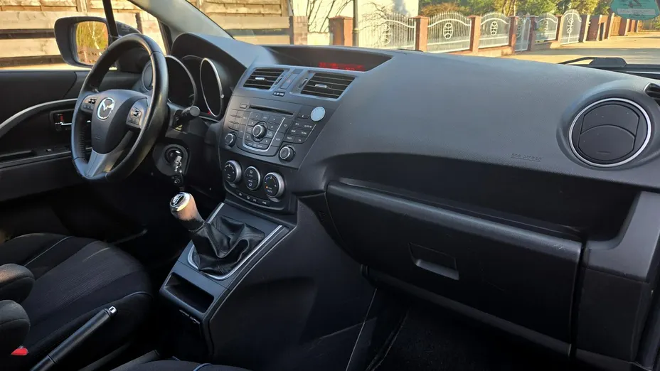 MAZDA 5 -