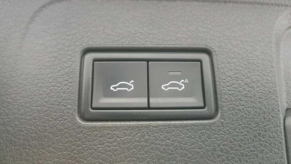 VOLKSWAGEN Passat -