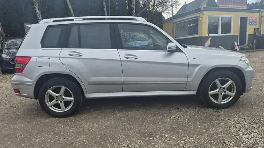 MERCEDES-BENZ GLK -