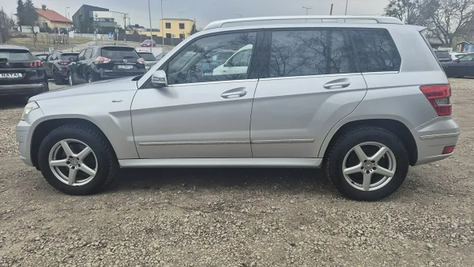 MERCEDES-BENZ GLK -