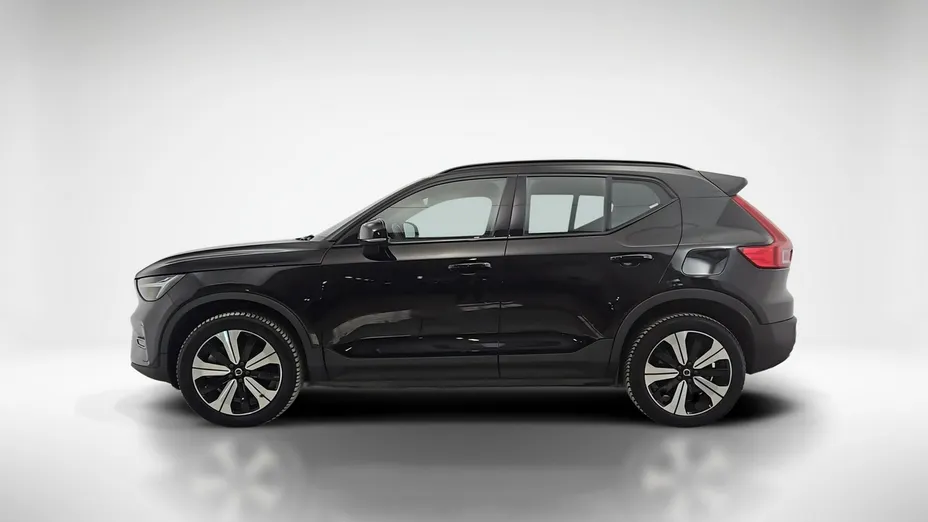 VOLVO XC40 -