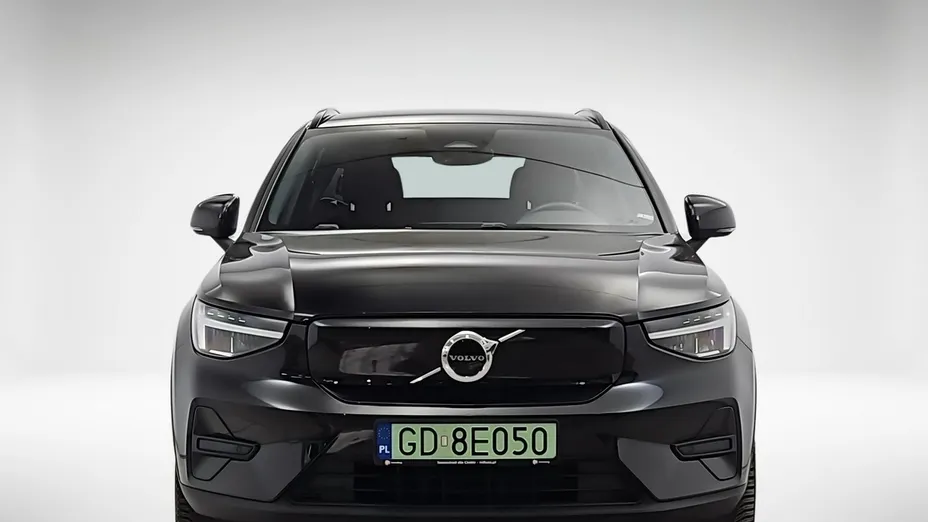 VOLVO XC40 -