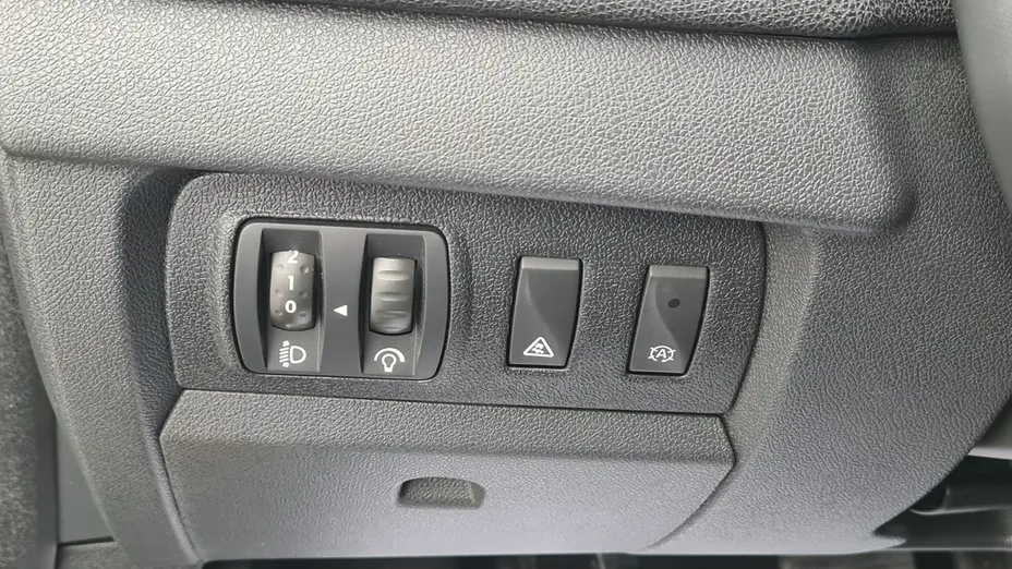 RENAULT Megane -