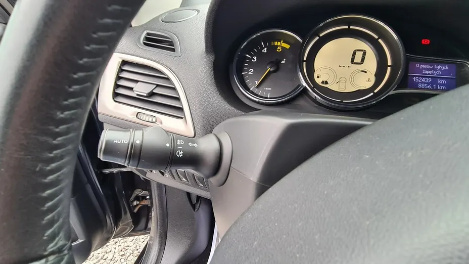 RENAULT Megane -