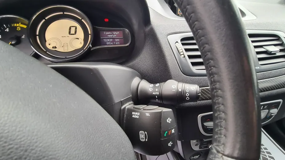 RENAULT Megane -