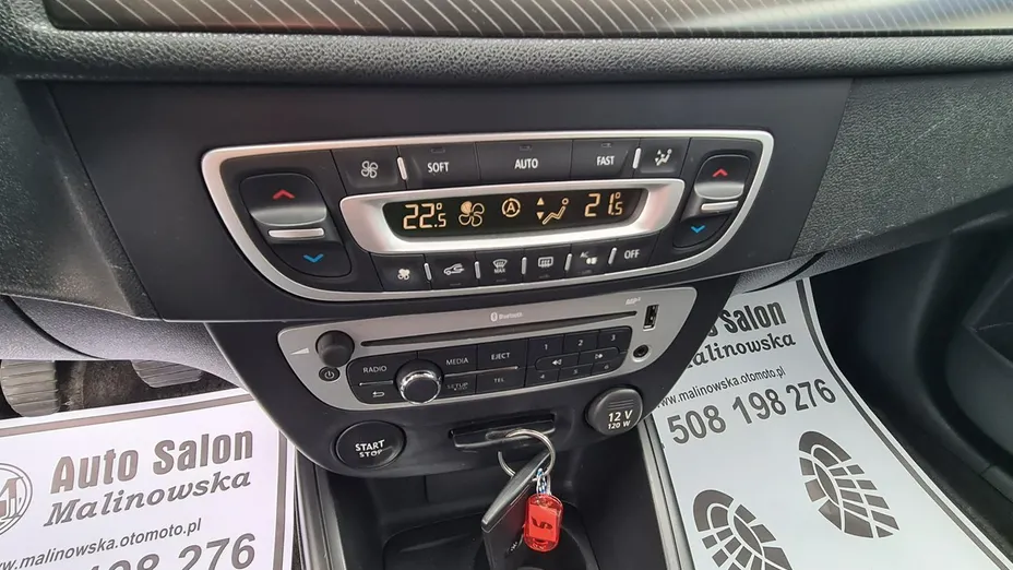 RENAULT Megane -