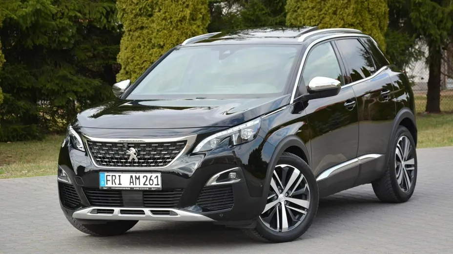 PEUGEOT 3008 -
