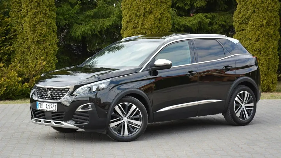 PEUGEOT 3008 -