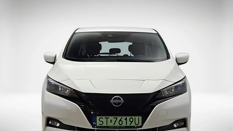 NISSAN Leaf -