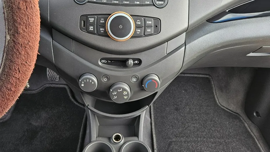 CHEVROLET Spark -