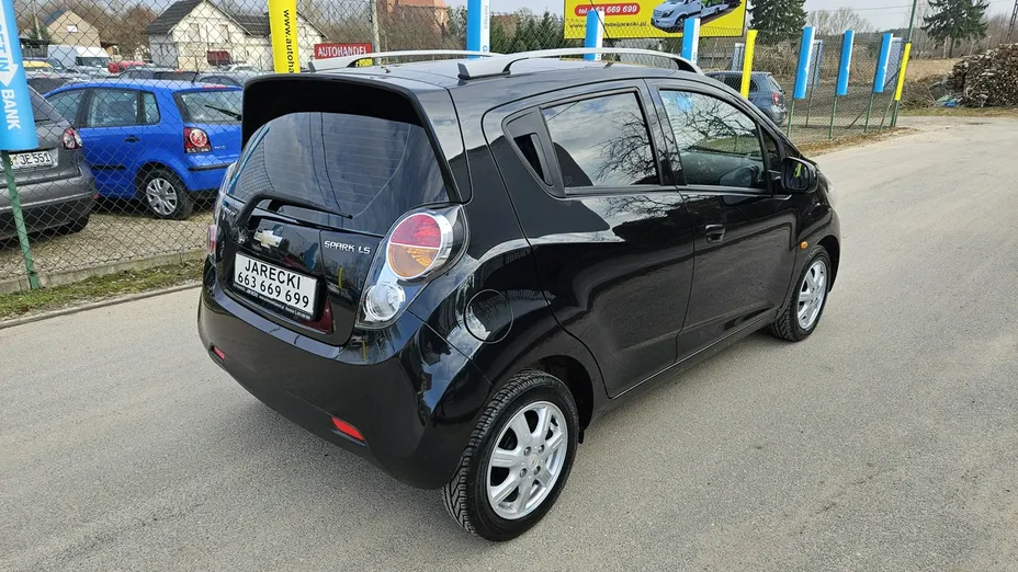 CHEVROLET Spark -