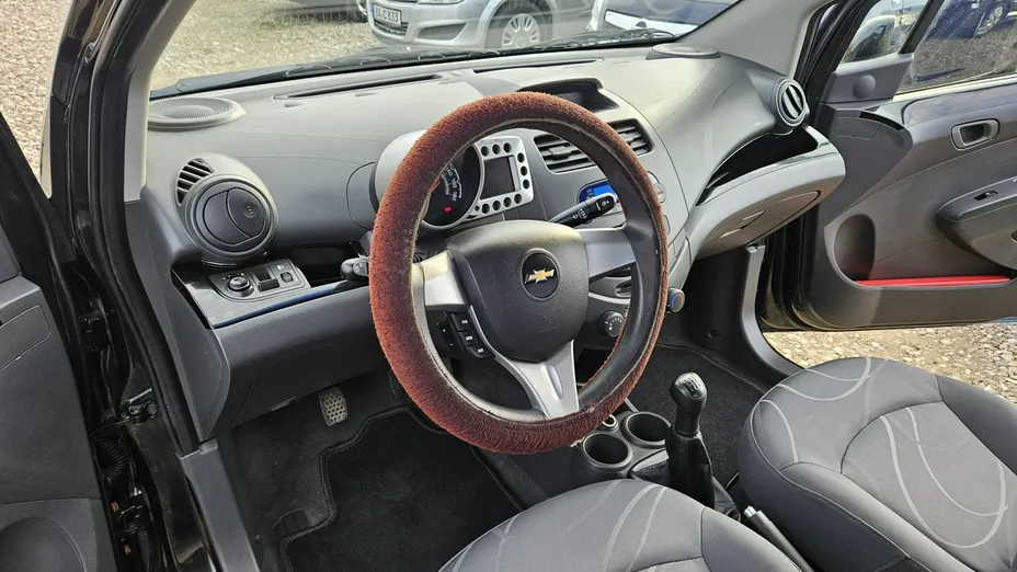 CHEVROLET Spark -