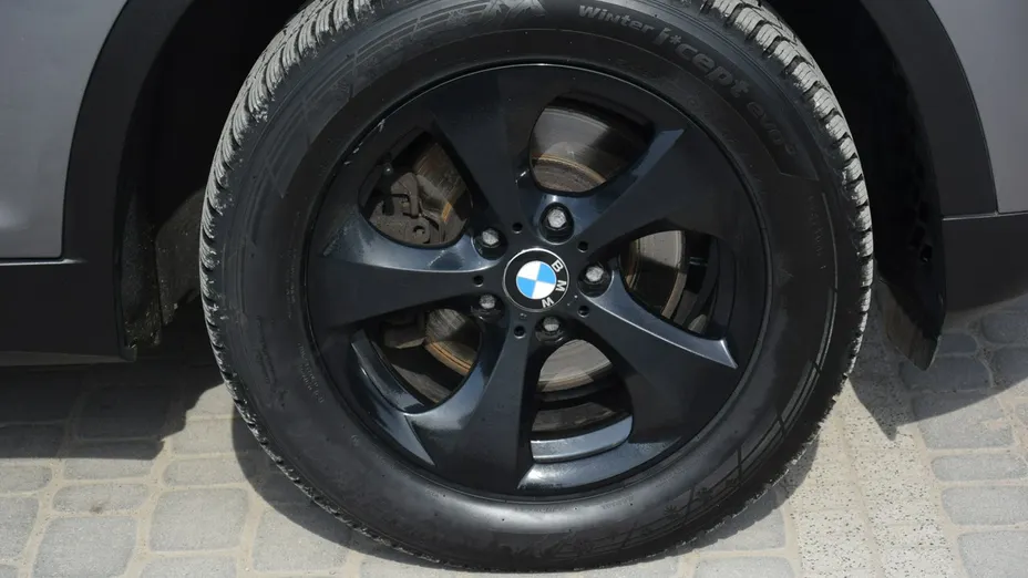 BMW X3 -