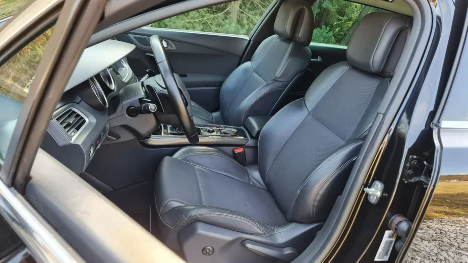 PEUGEOT 508 -