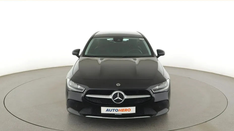MERCEDES-BENZ CLA -