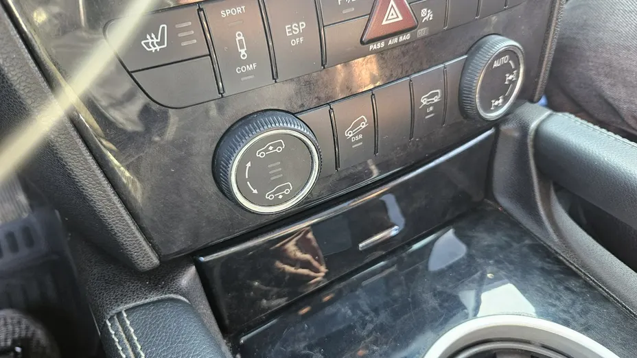 MERCEDES-BENZ GL -