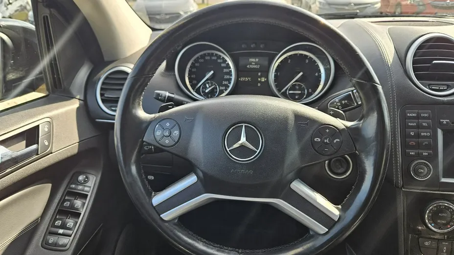 MERCEDES-BENZ GL -
