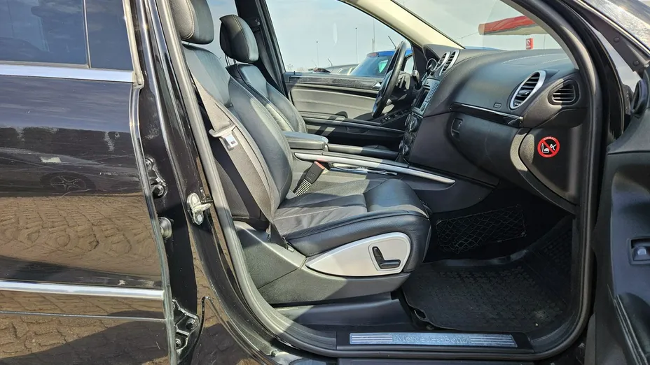 MERCEDES-BENZ GL -