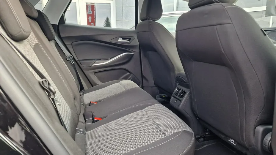 OPEL Grandland X -