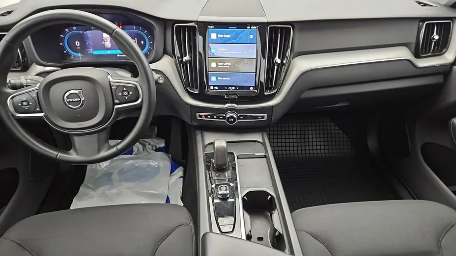VOLVO XC60 -