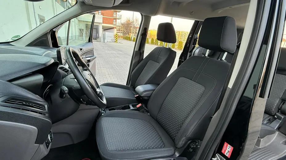 FORD Tourneo Connect -