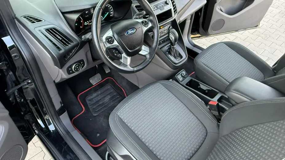 FORD Tourneo Connect -