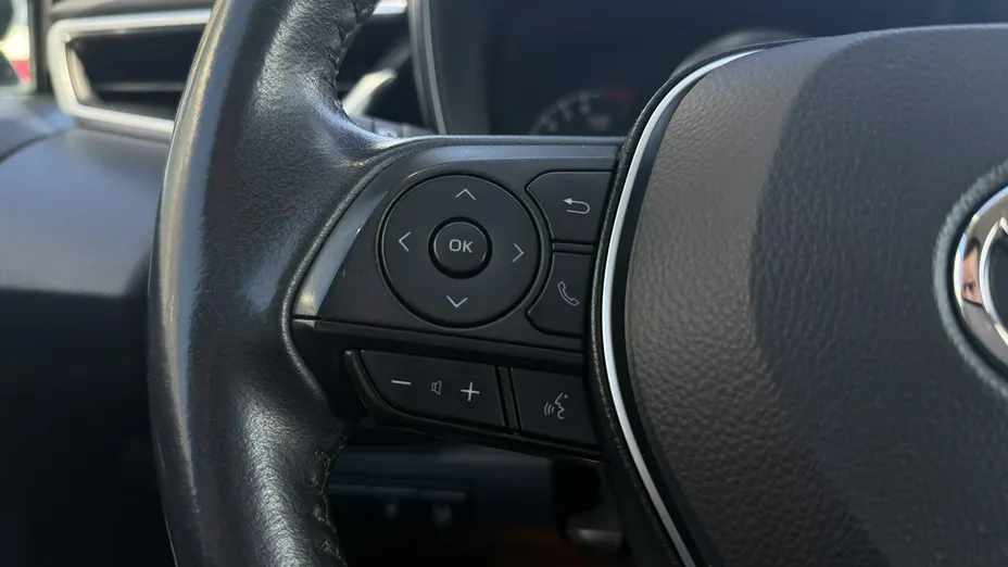 TOYOTA Corolla -