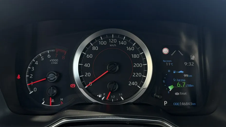 TOYOTA Corolla -