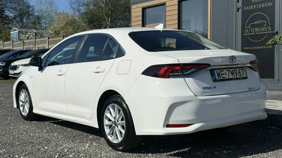 TOYOTA Corolla -