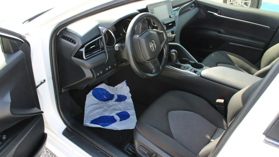 TOYOTA Camry -