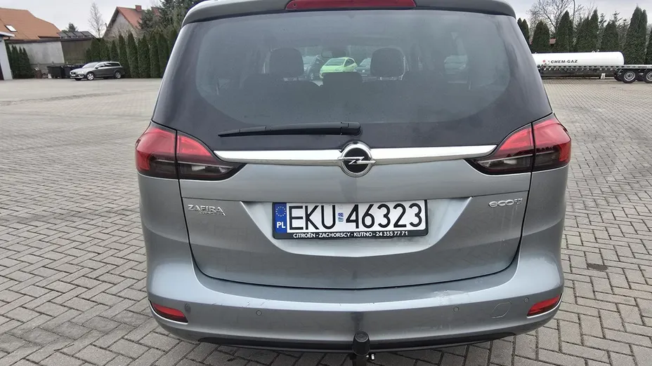 OPEL Zafira -