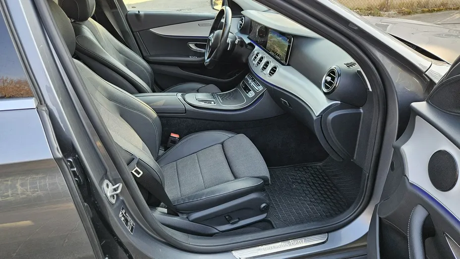 MERCEDES-BENZ E Klasa -